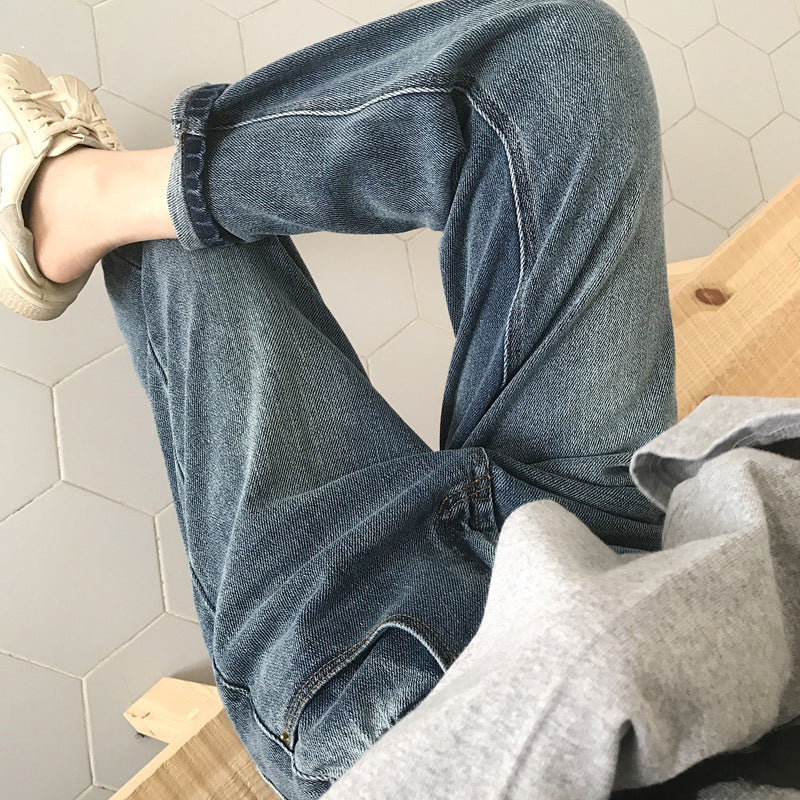 Retro Style Loose Women's Jeans